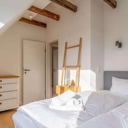 Seapoint By Interhome Tating